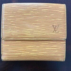 Beautiful yellow LV epi wallet